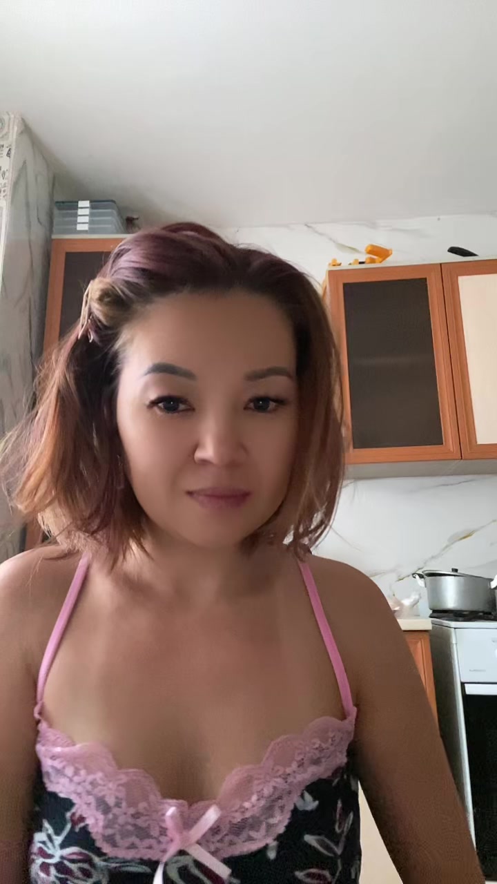 @Ainara