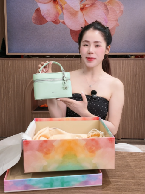 @Nguyễn Hương Ly
