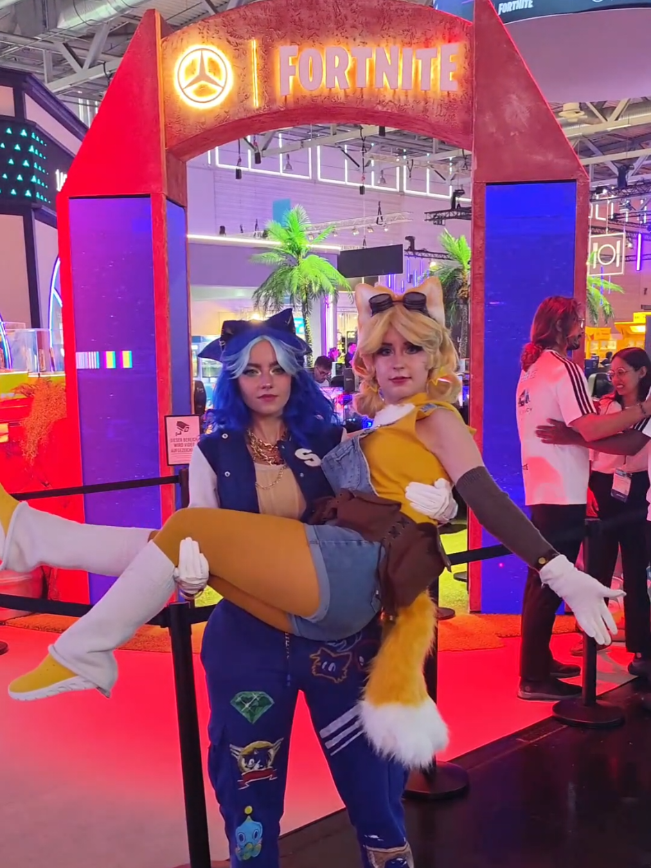 @Halcybella on IG, YT, SC