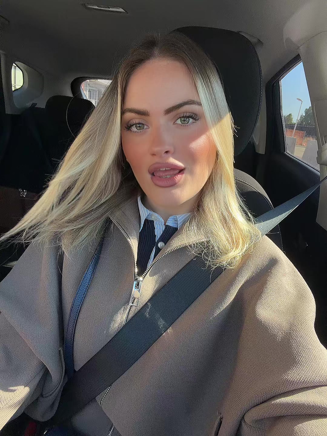 @Paoletta🌻