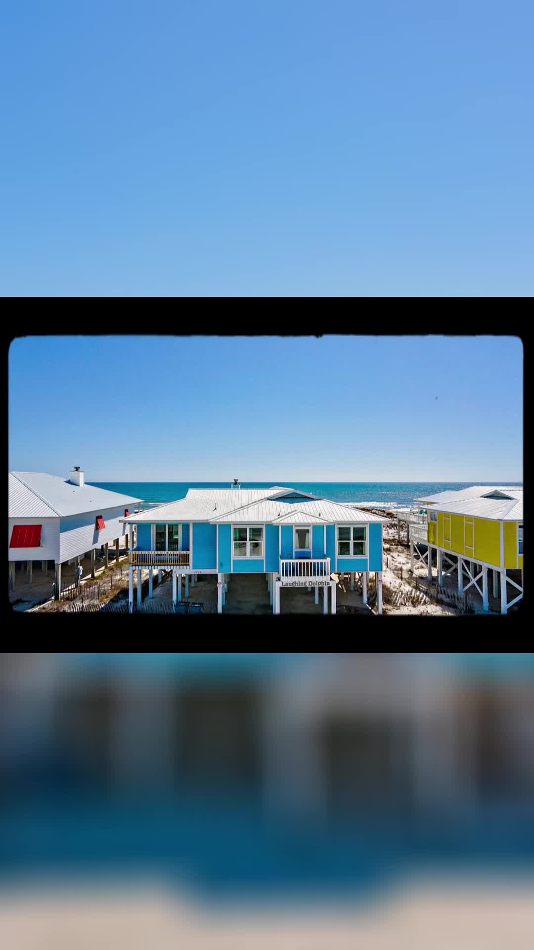 @Laughing Dolphin Beach