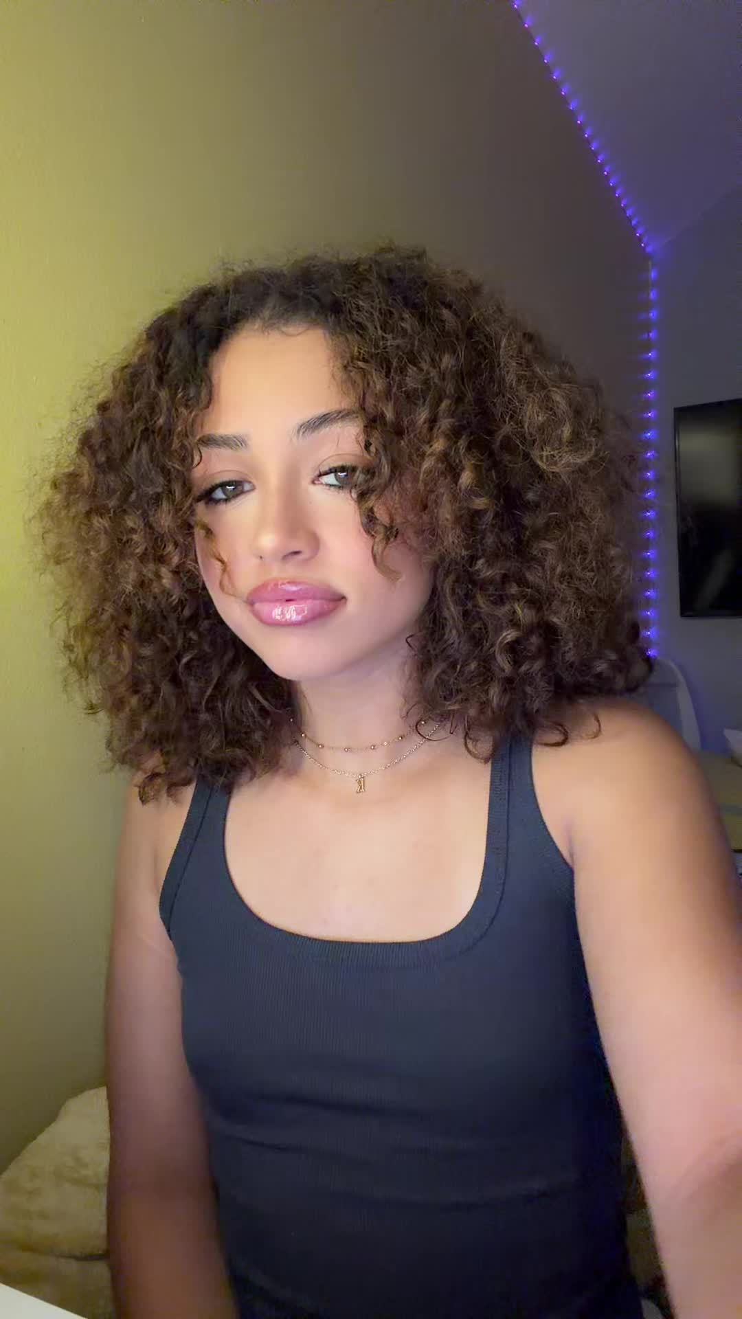 @redbaby