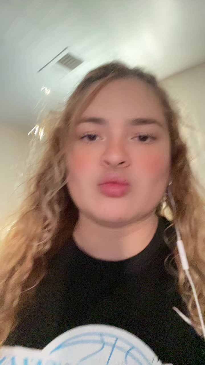 @Jenn 💕