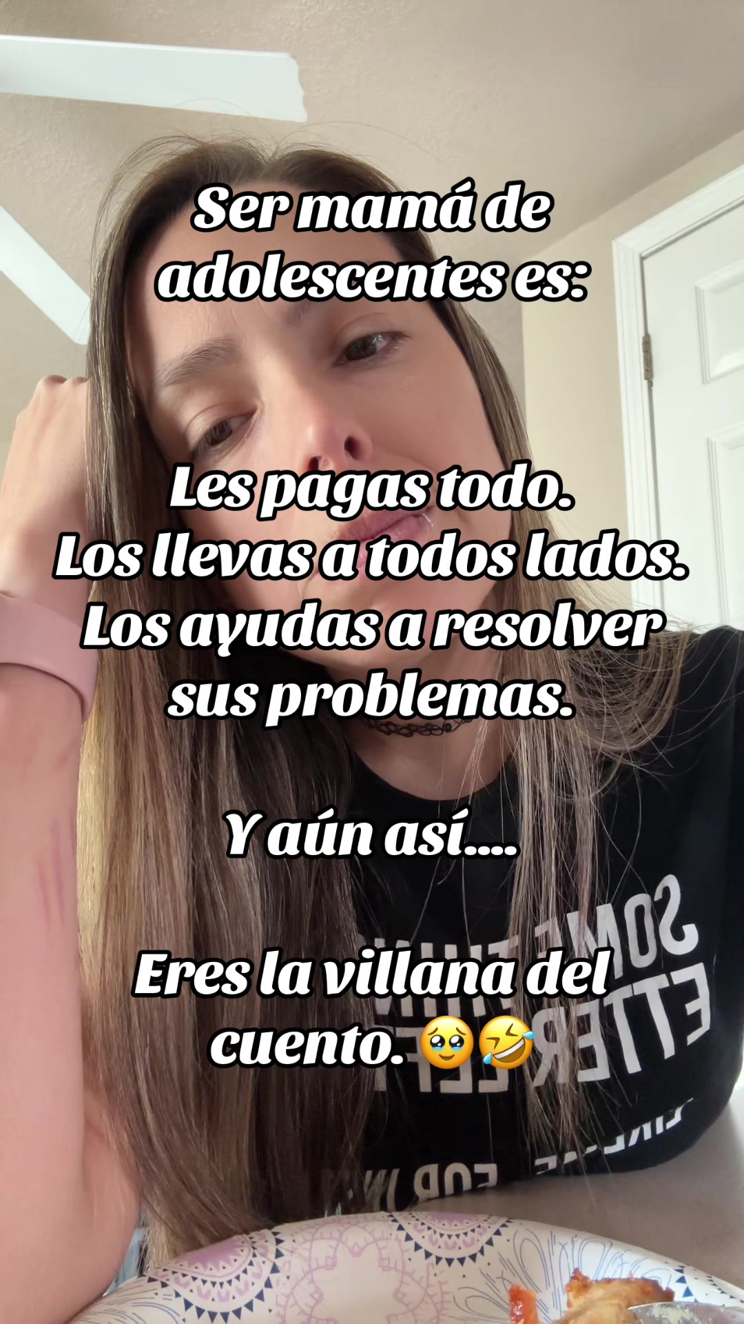 @Mama Latina Moderna