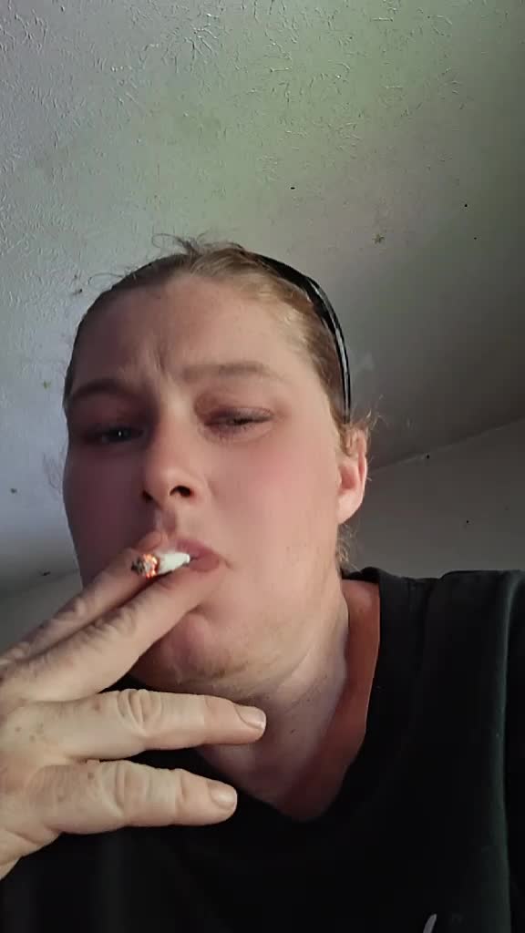 @sheryllgannon493 hell b****