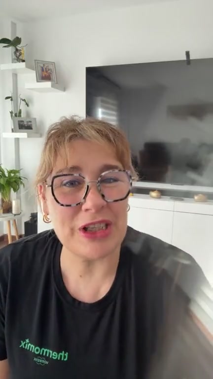@María Esteve con Thermomix