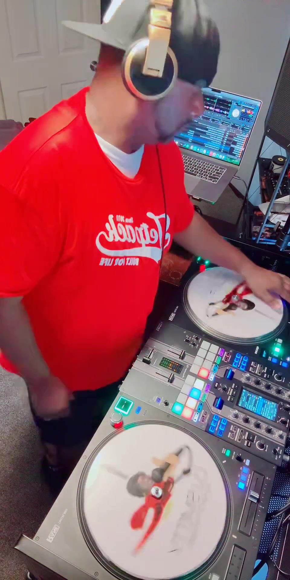 @Hi I’m Dj Smitty 👋🏾