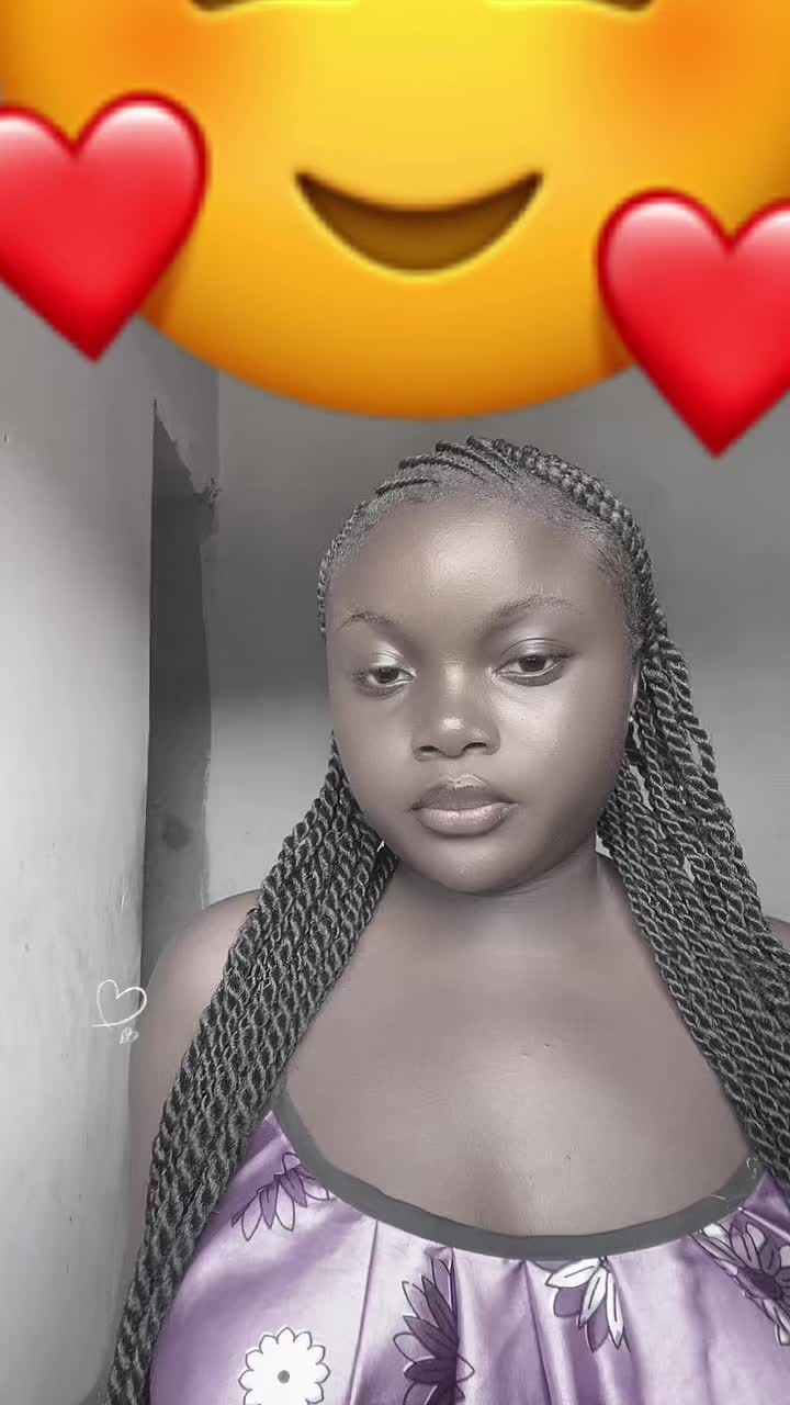 @Eliana Menga