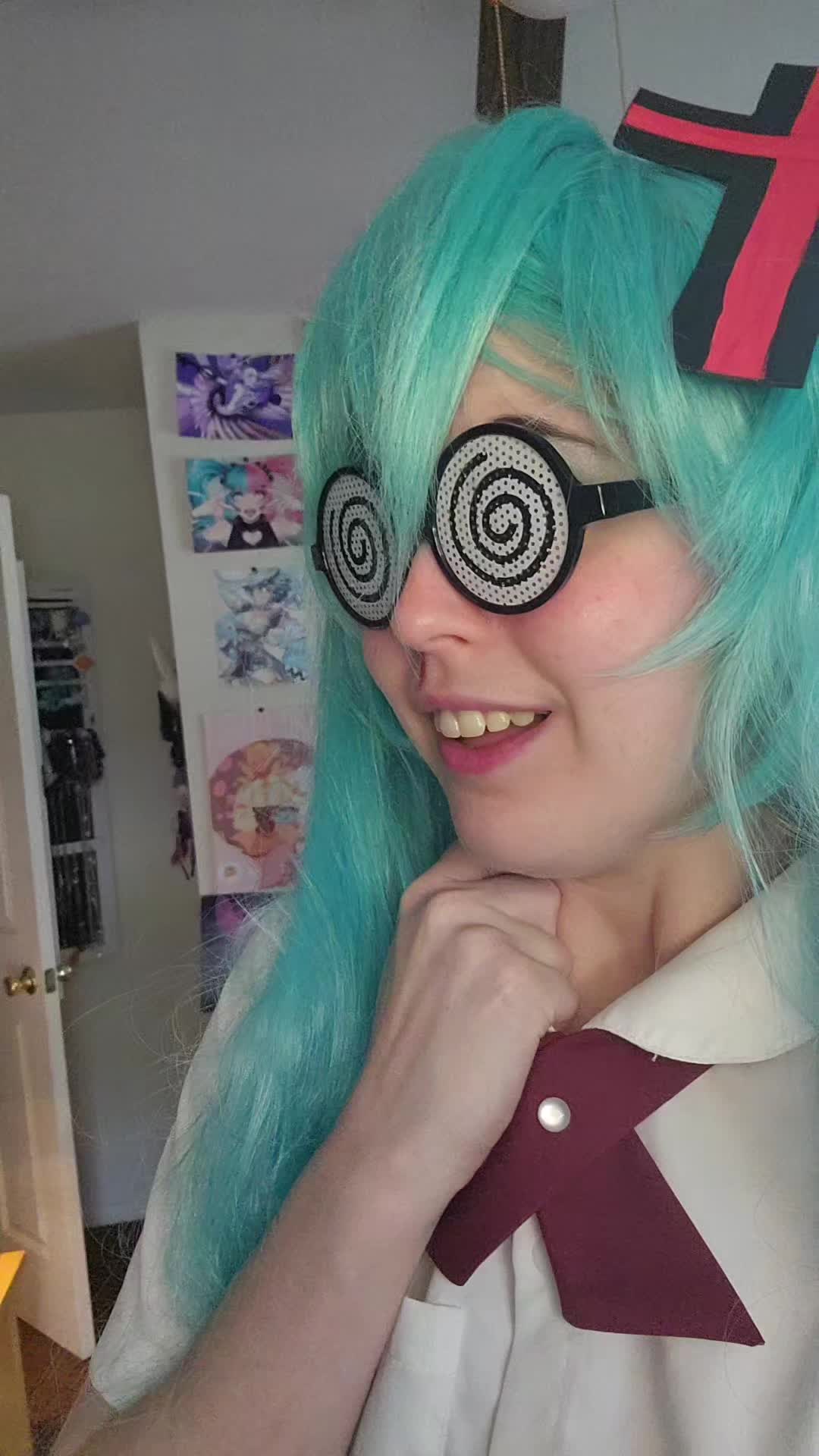 @PixieCosplays