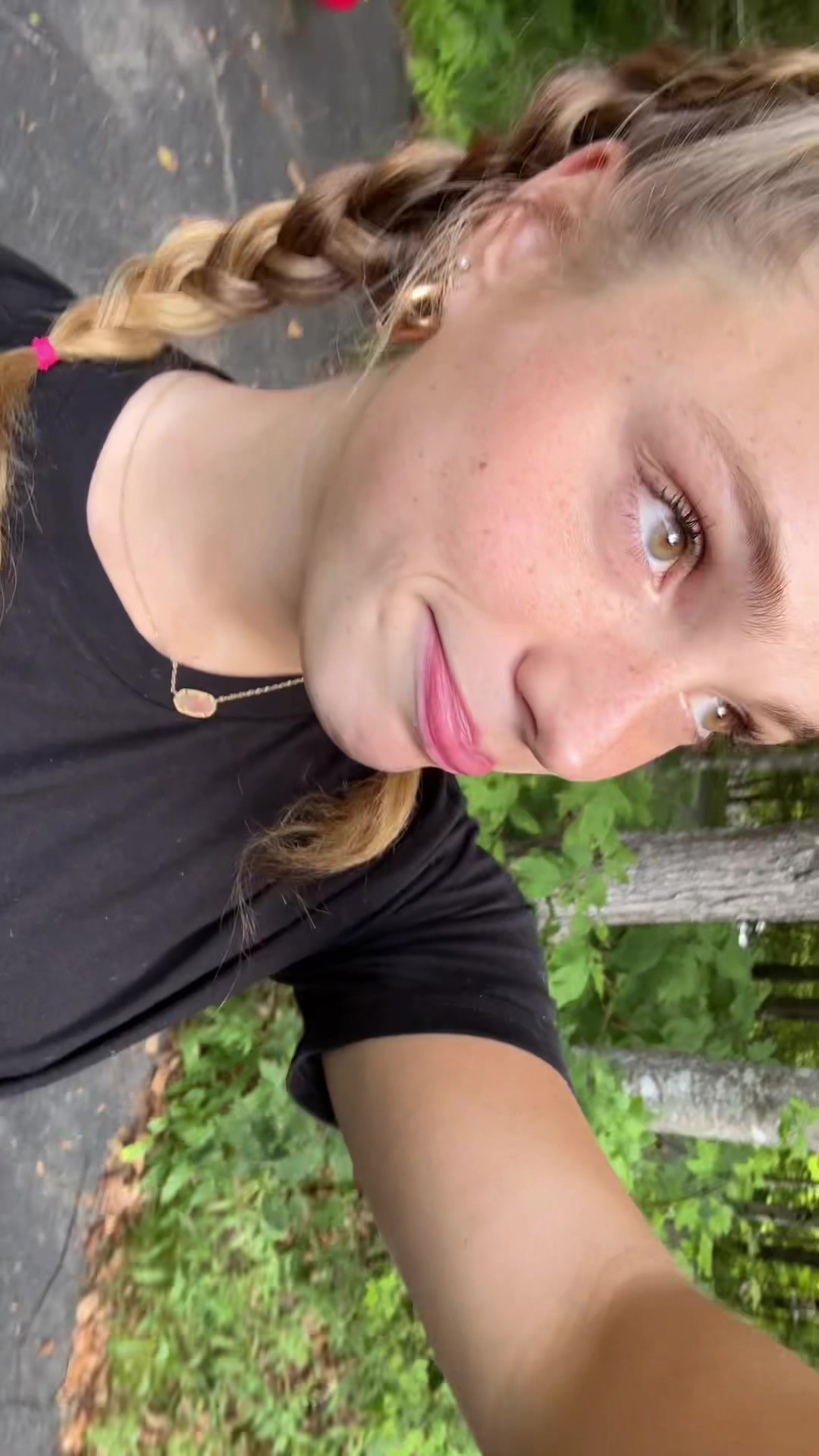 @isadora