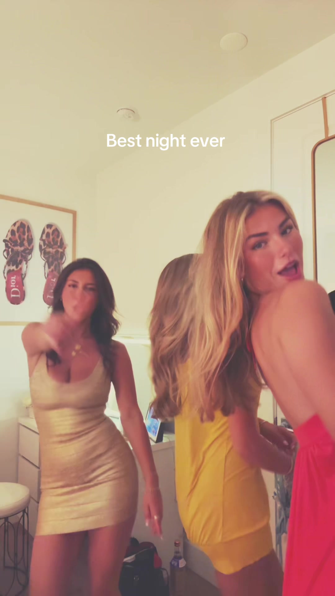 @audreyynolan