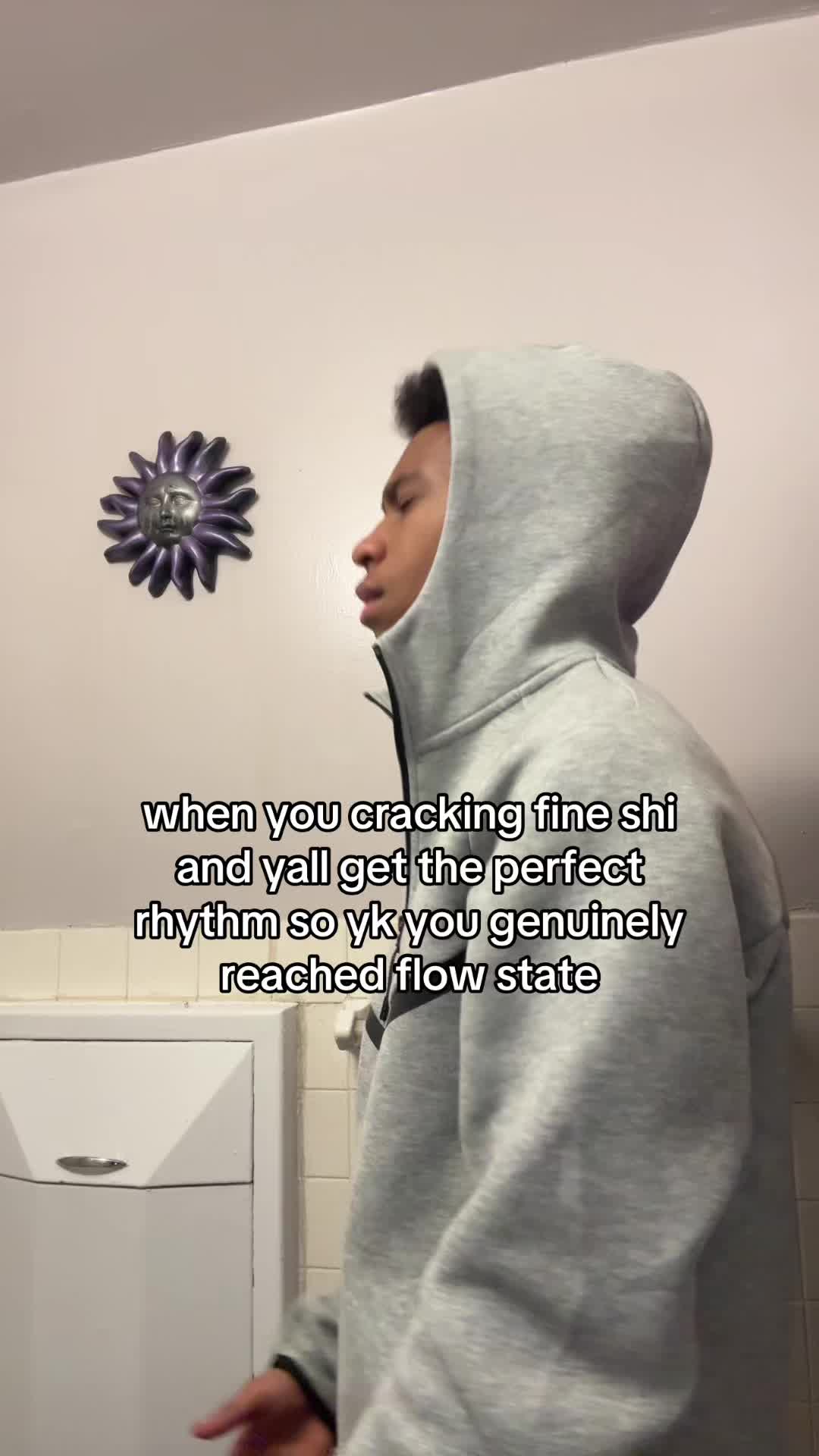 @🧟&zwj;♂️