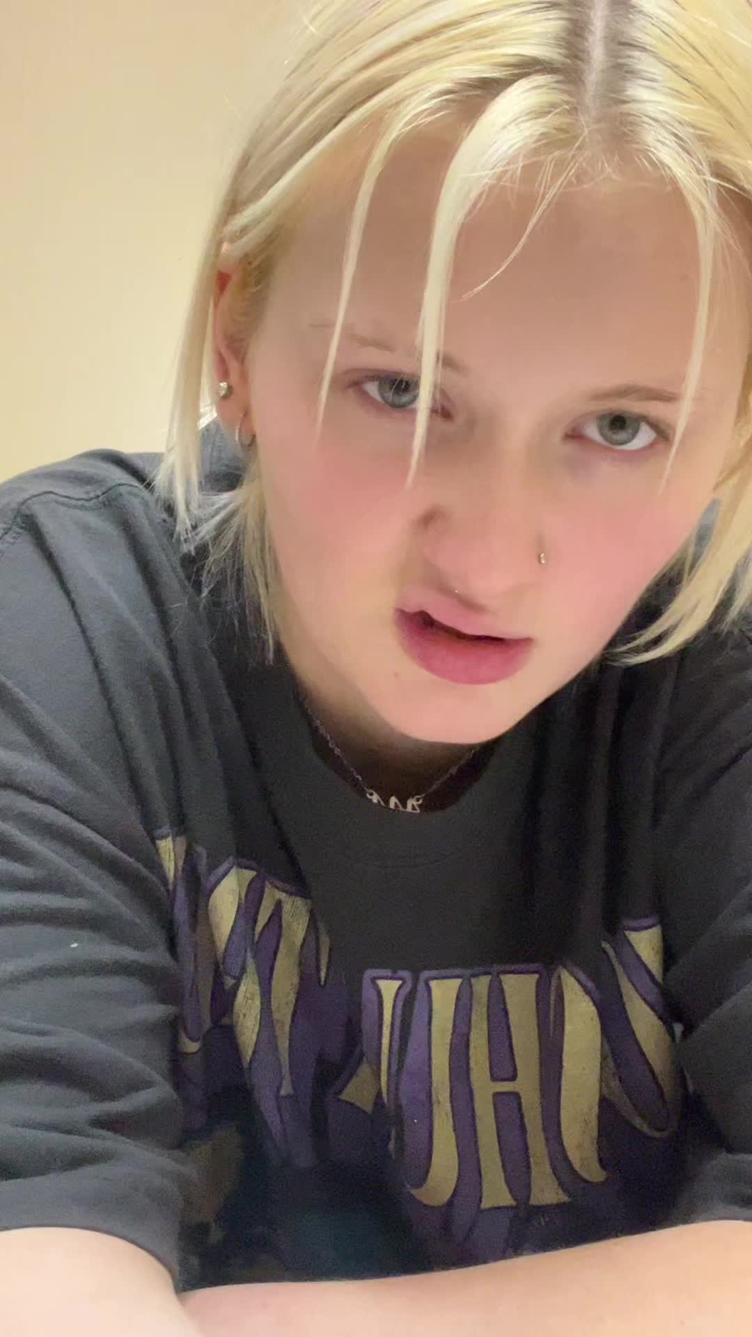 @𝓟𝓪𝓲𝓰𝓮𝓻𝔃444 ⋆˙⟡