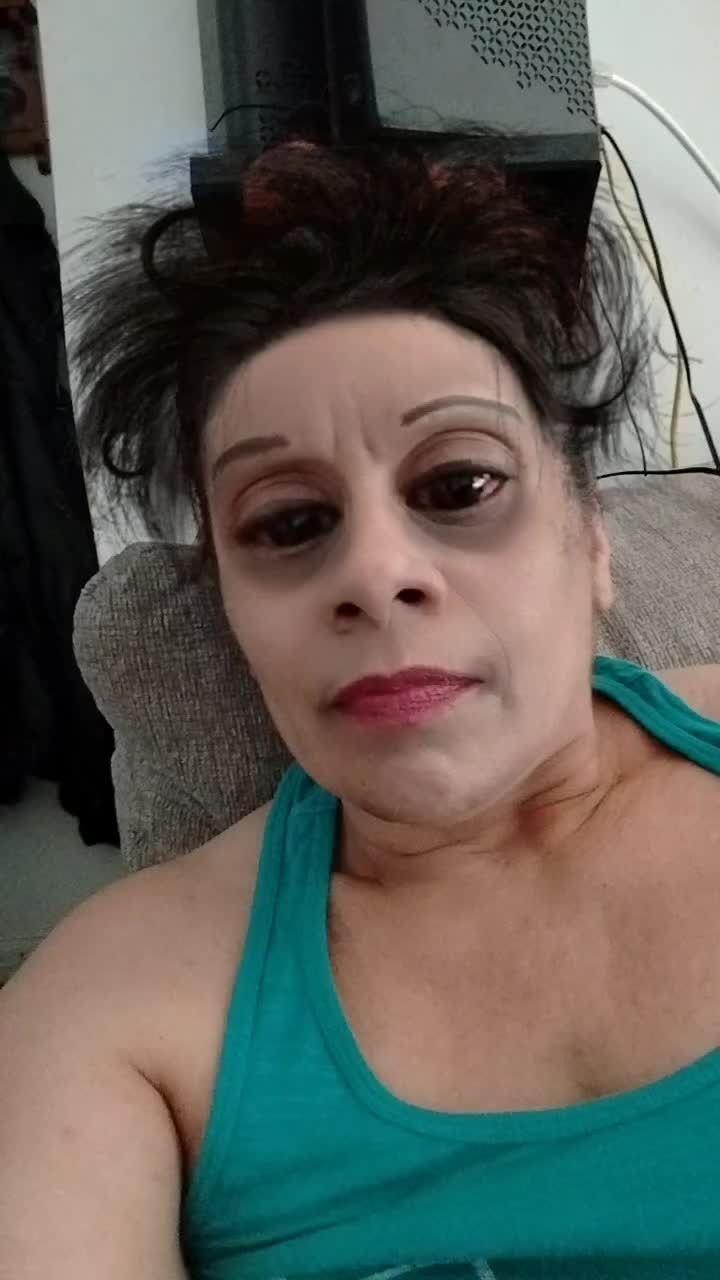 @Desiii