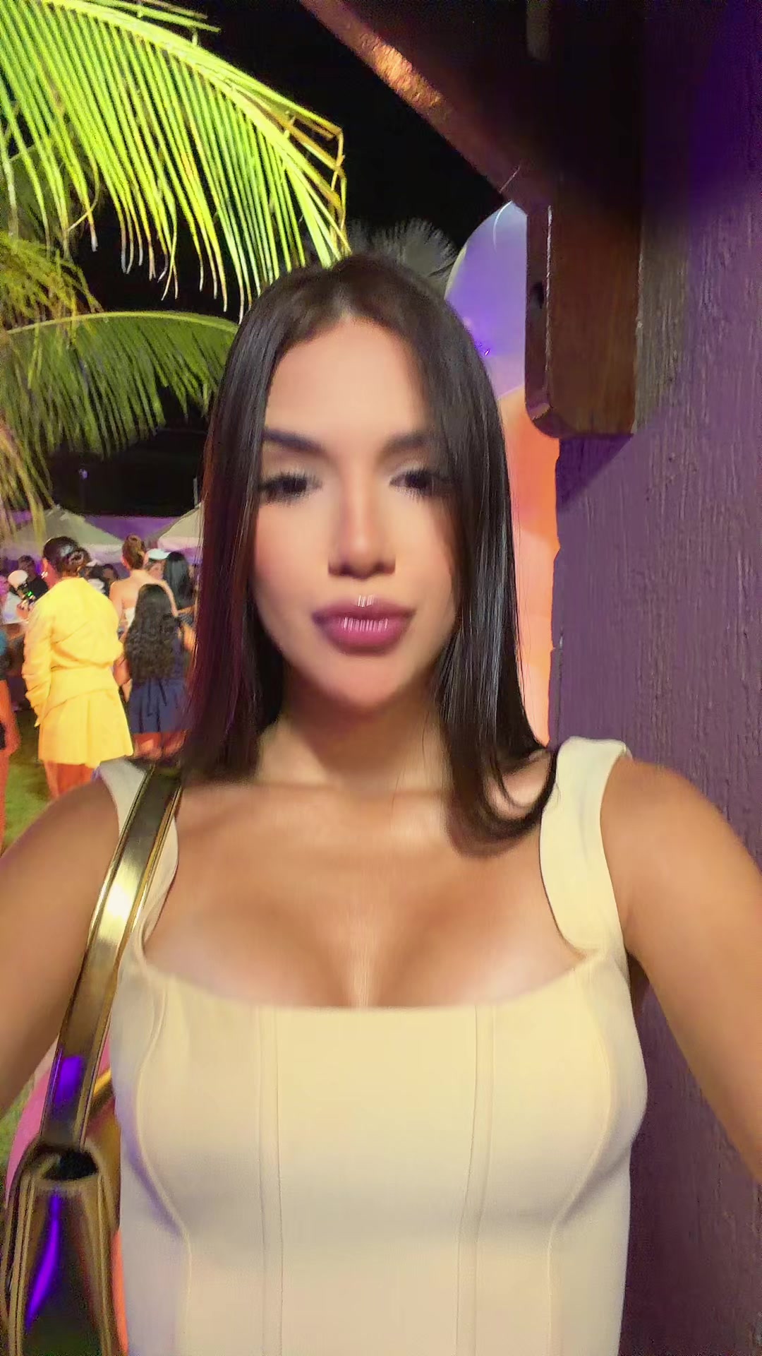 @Lara Albuquerque
