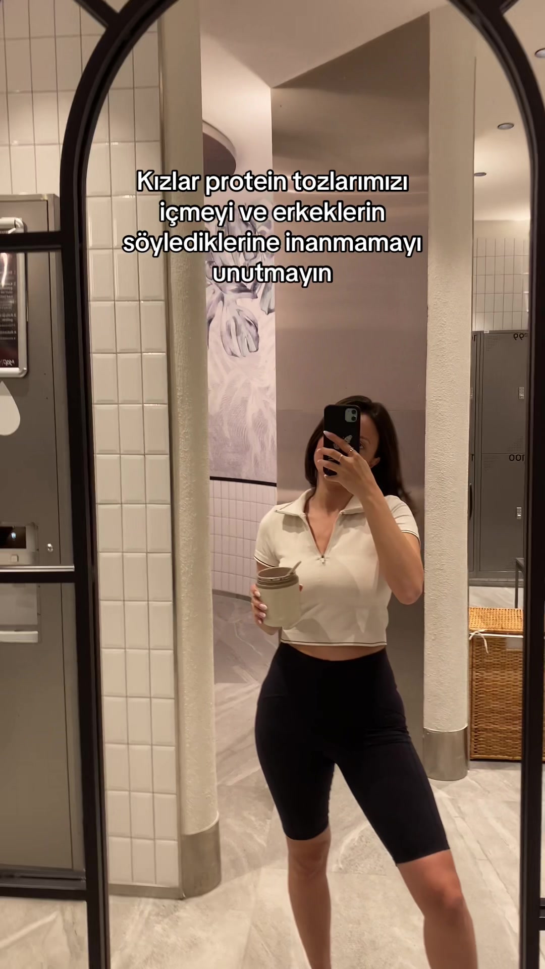 @Özge Doğan