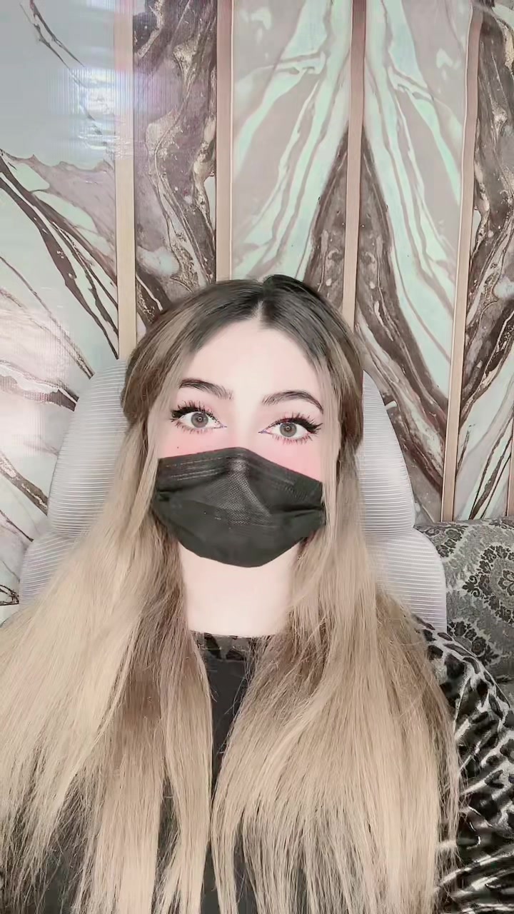 @Mishu🫀🫣🧸