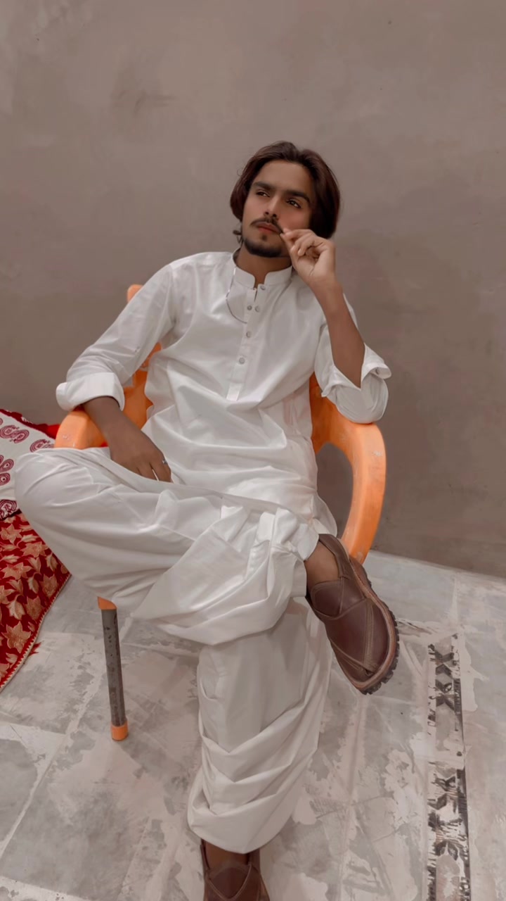 @FE ZEEshAN…?❤️🔥🫶🏻