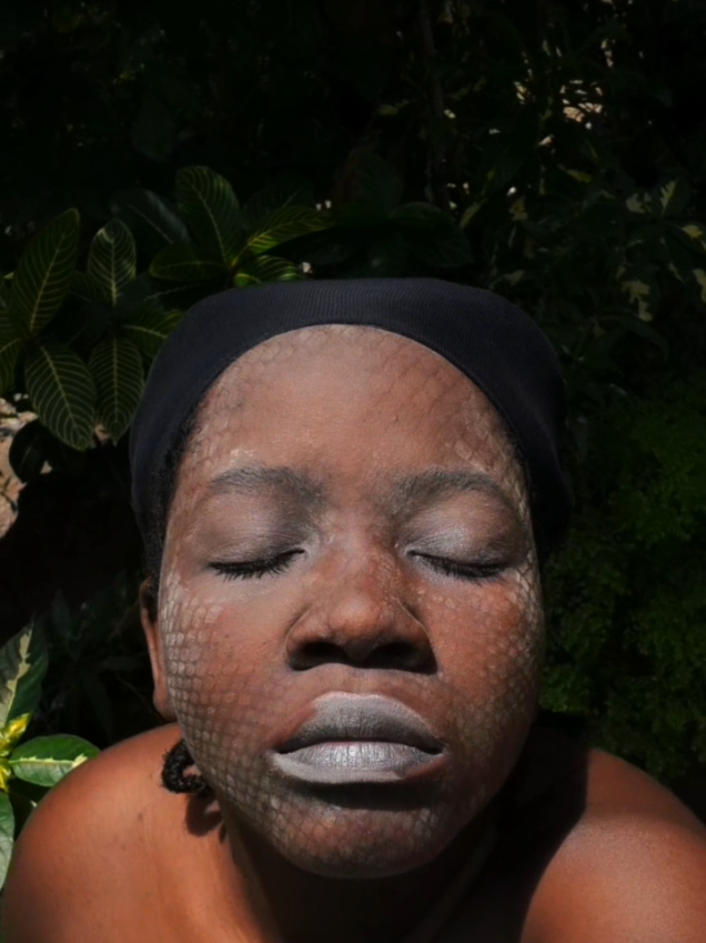 @UrbanLilyAyiti