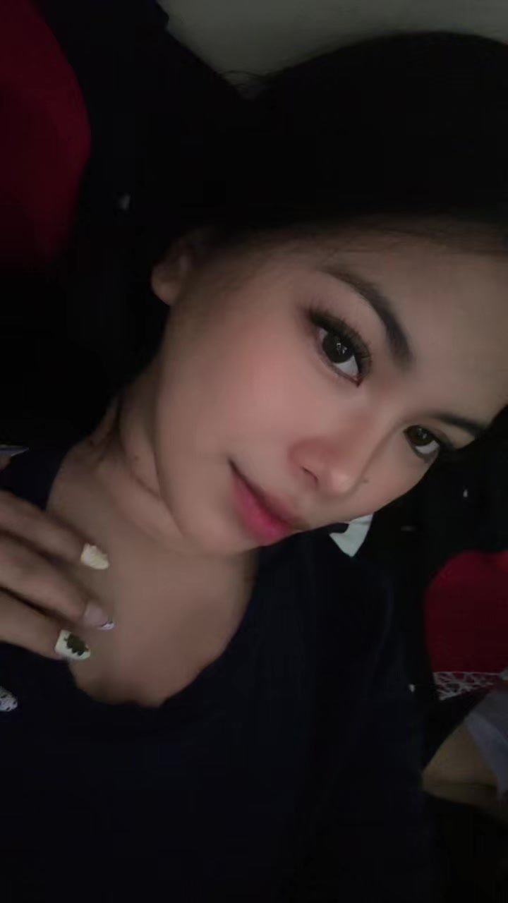 @Isha ☘️