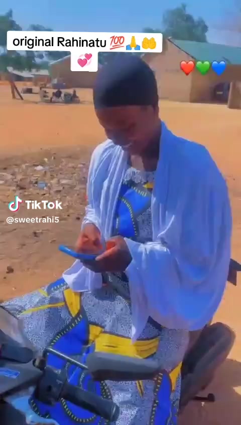 @Miss Giftous(Anamsakiya bia)