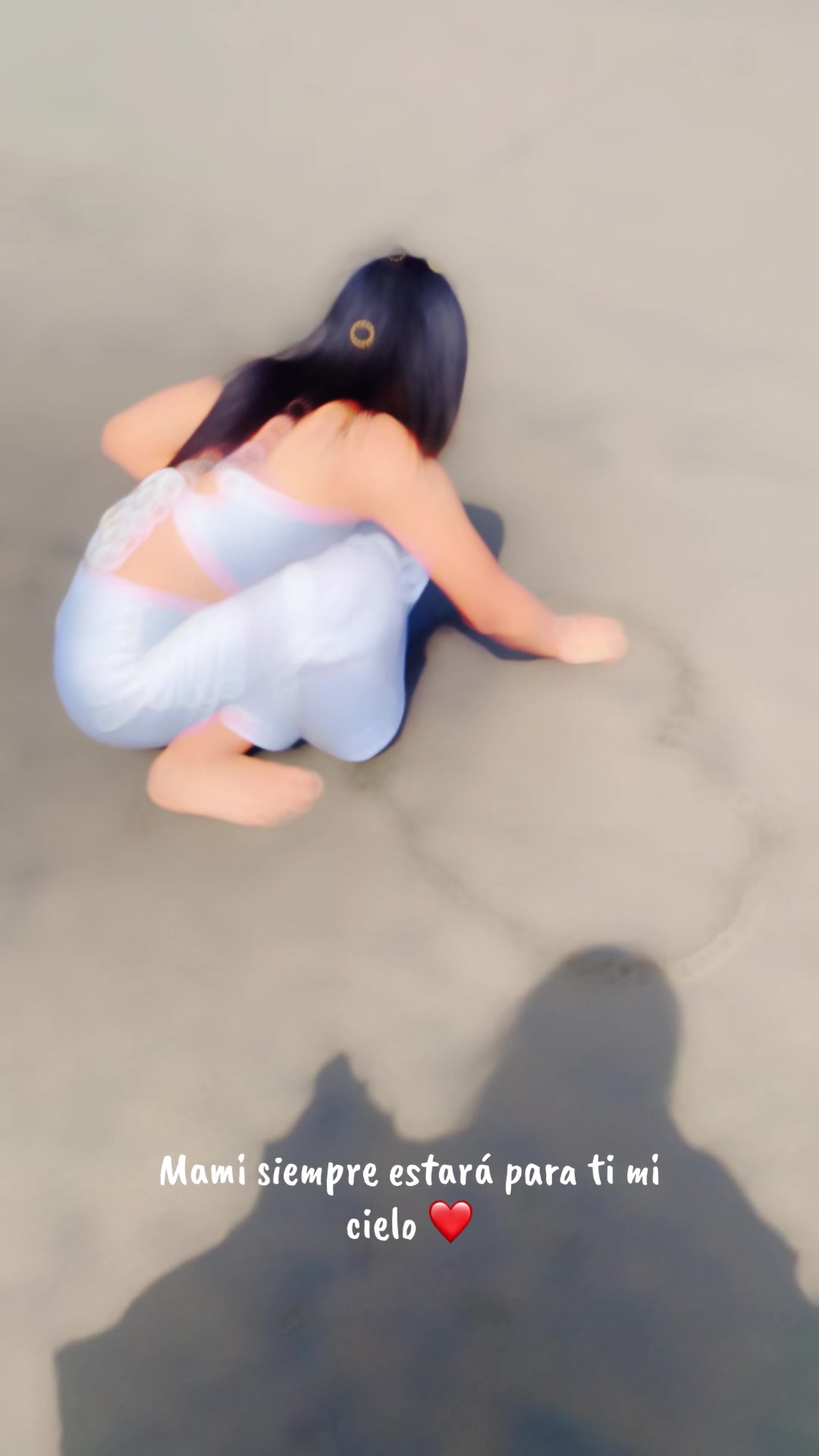 @EstefanyAquije