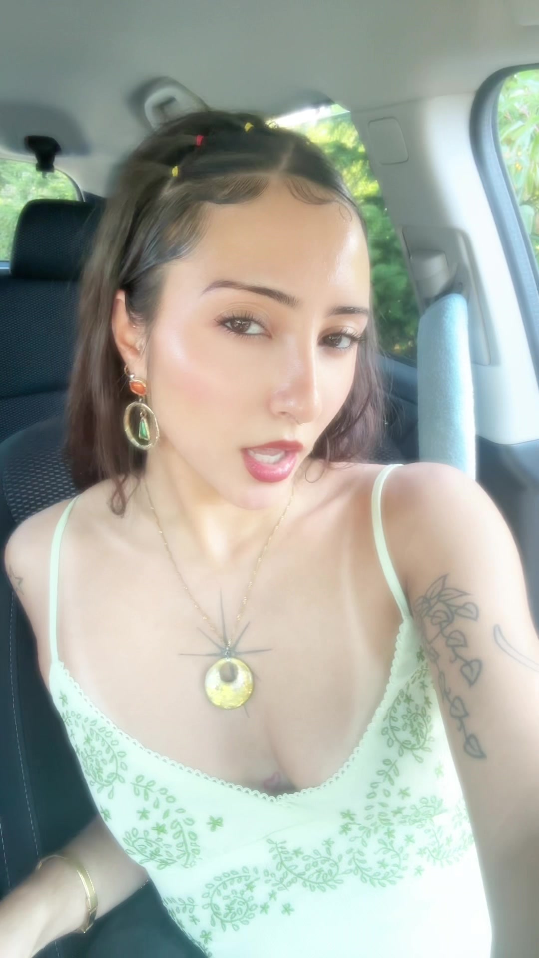 @hinaniiiii