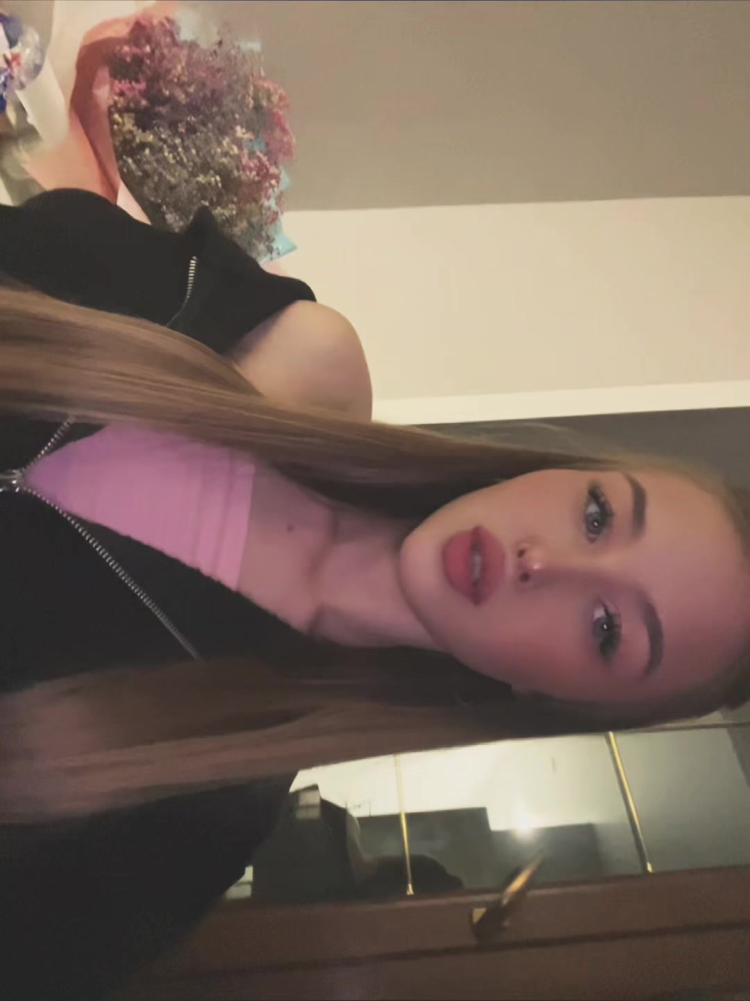 @vikusik)