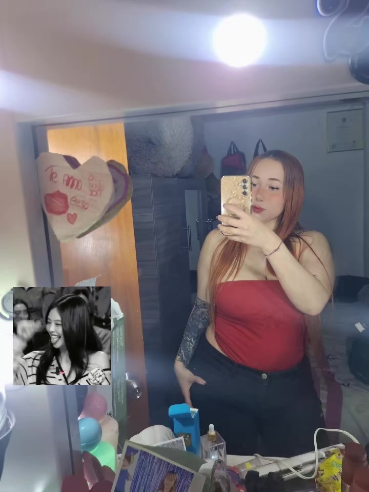 @Vïvîan🧡