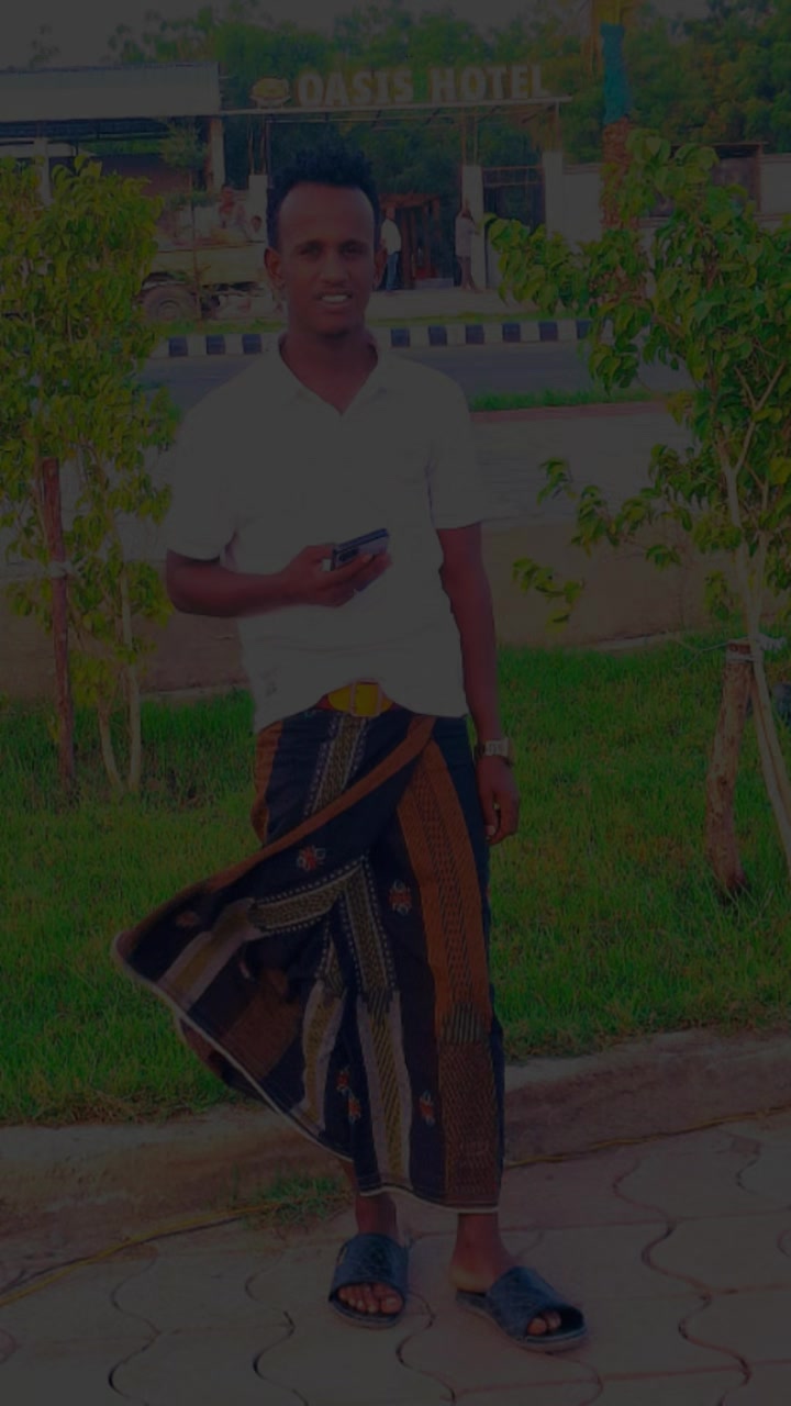 @𝘄𝗶𝘇🫡 𝗾𝗮𝗹𝘂𝘀𝗵 ✅ Yallo