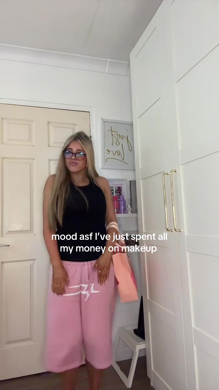 @Giselle Ellis