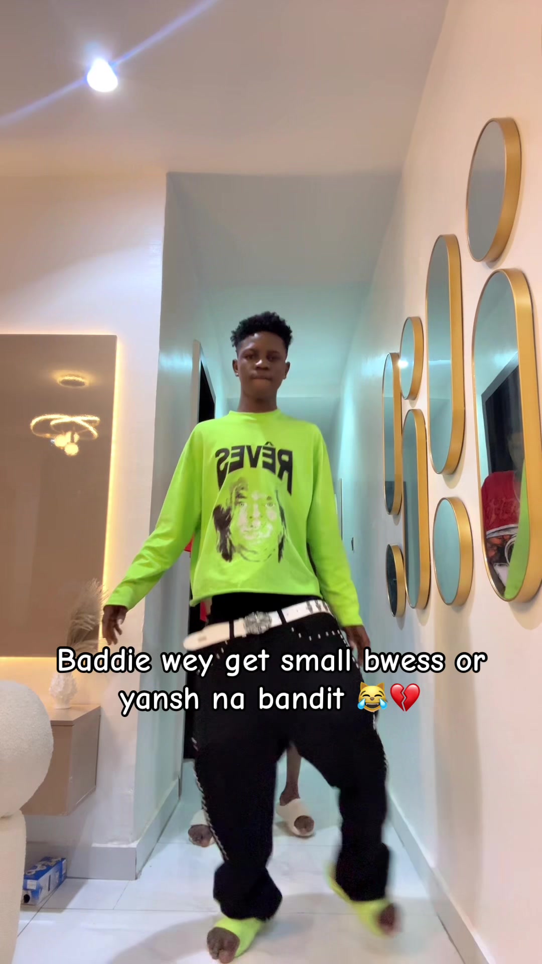@ENIOLA 🪖💚🧃