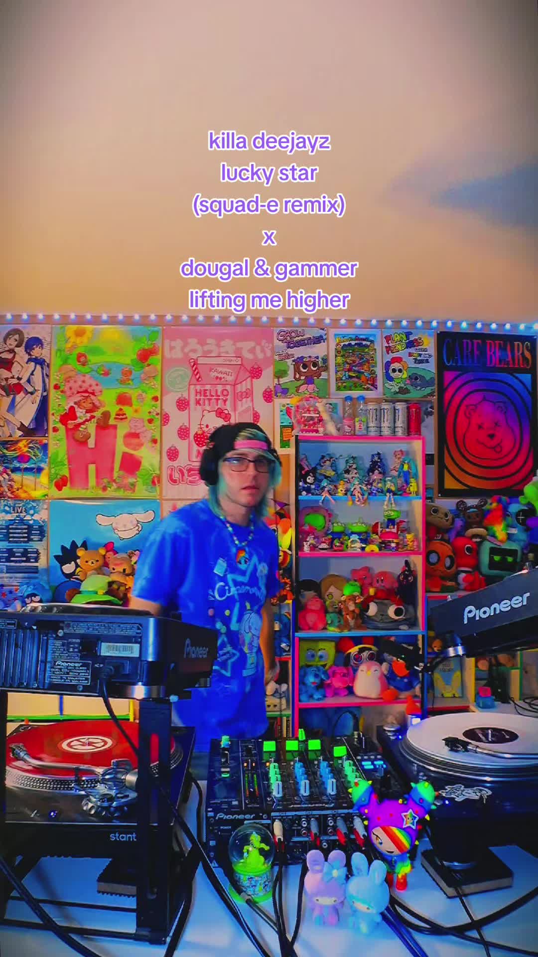@djcarlstar 🌈🧃