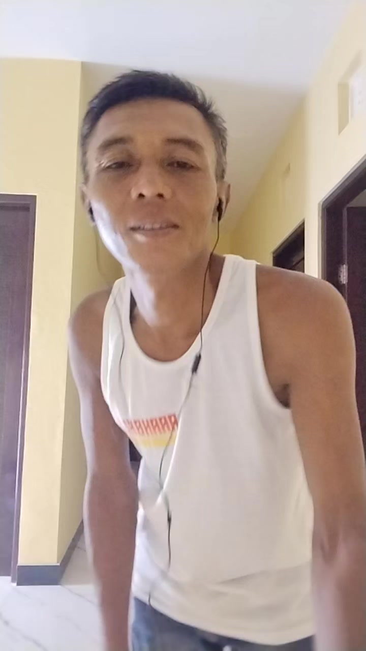 @karebett99