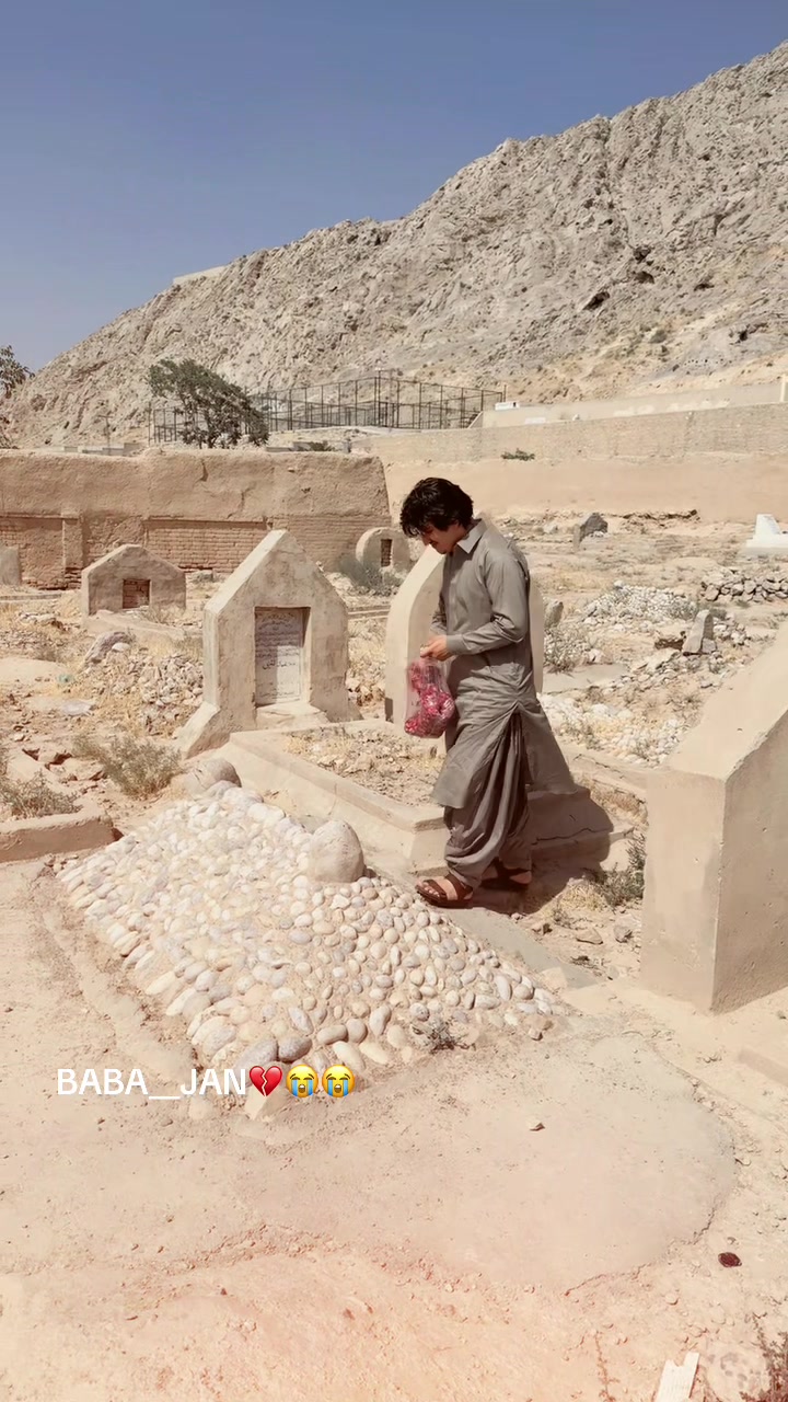@👑احمد ضیاء وزیری🥀