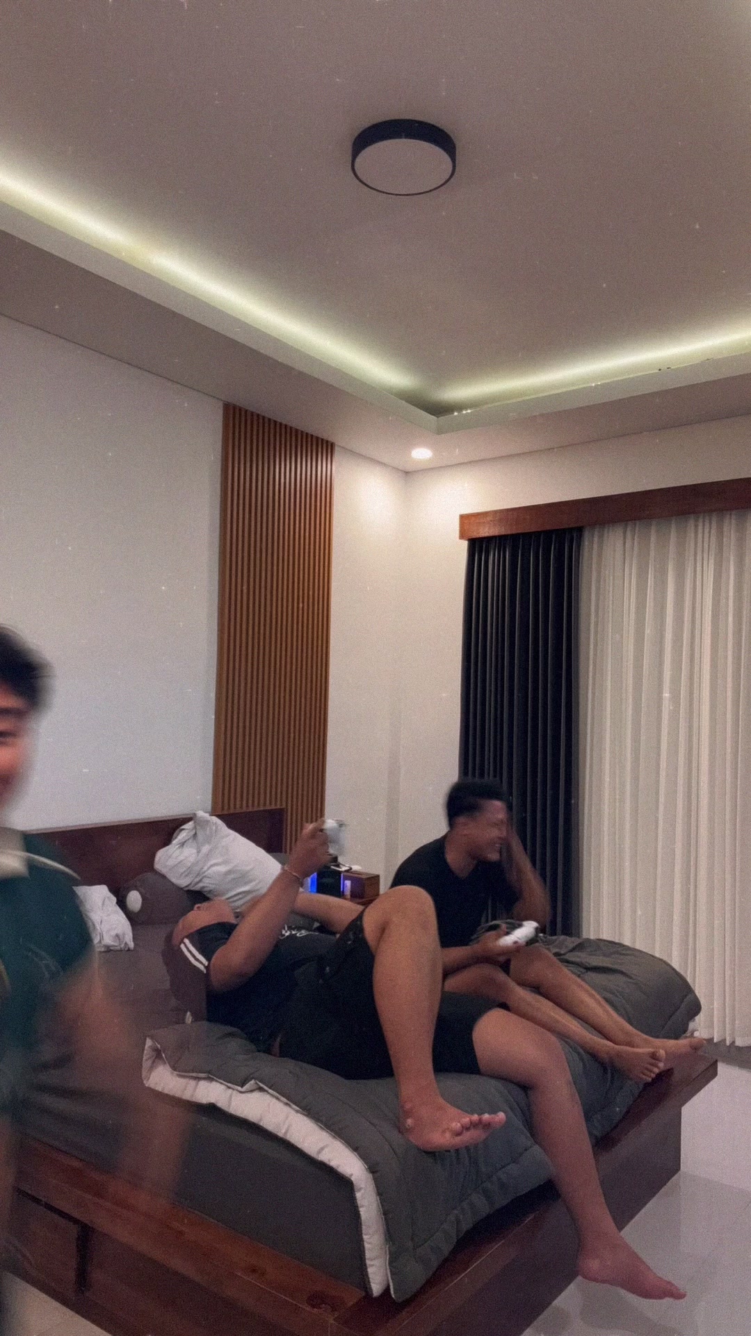 @Yudik