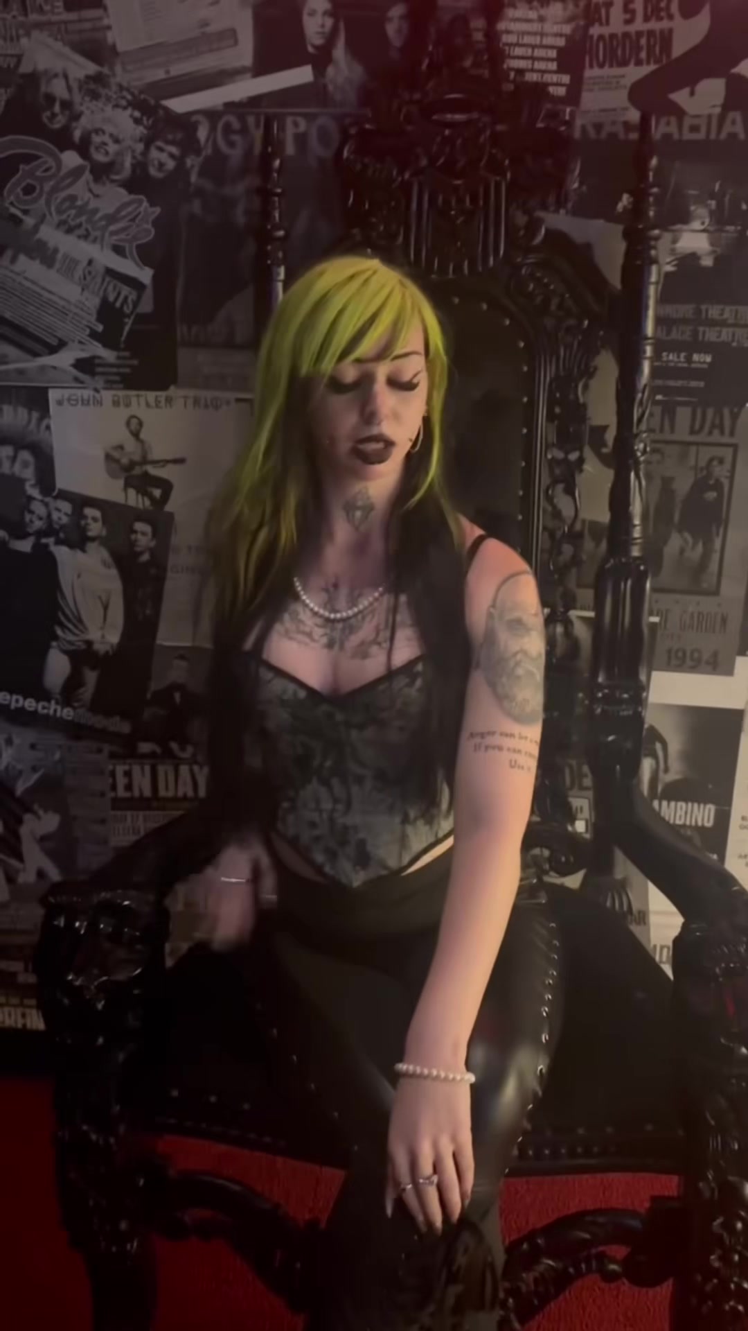 @LivingSkullz 🖤