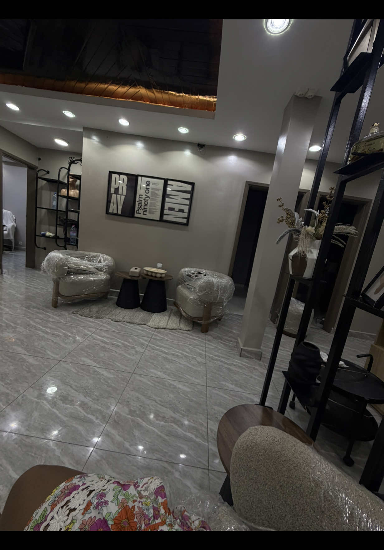 @zeelux_studio