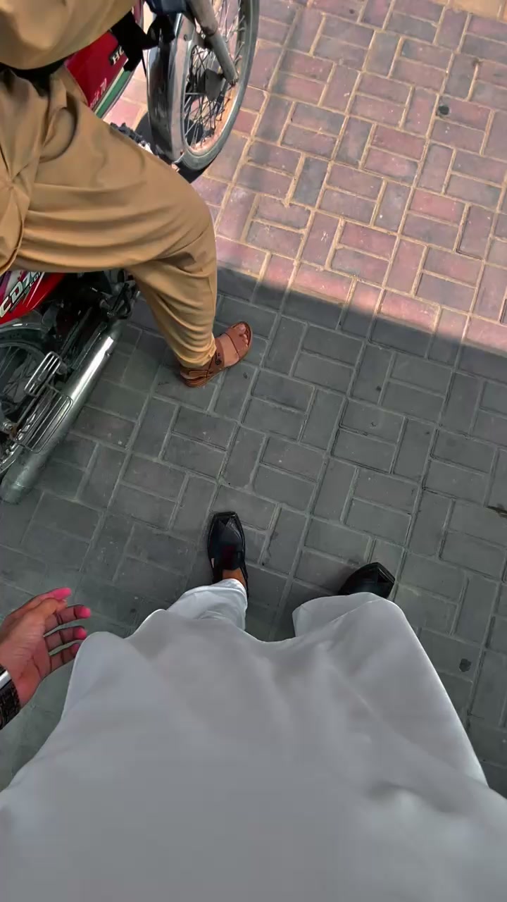 @ʟɪꜰᴇ_ᴏꜰ_ꜱʜᴀᴍɪɪ🥂🚩