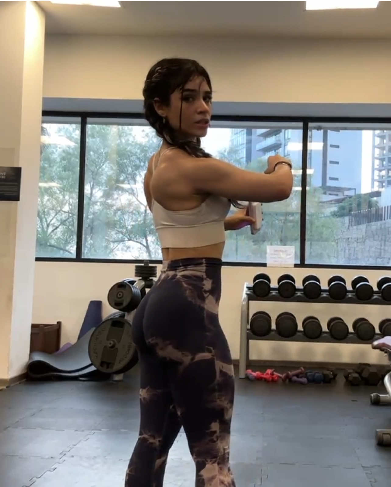 @likesmirar