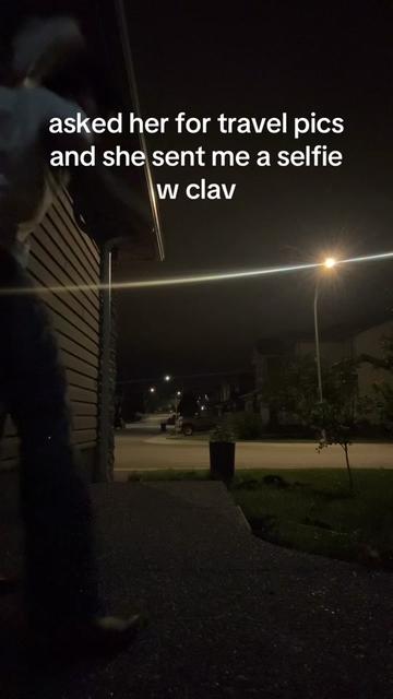 @dihcaughtinazipper