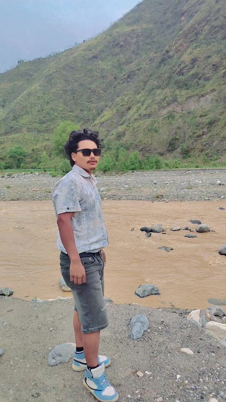 @ROHAN๐♥๏ธ๐๐๐ค