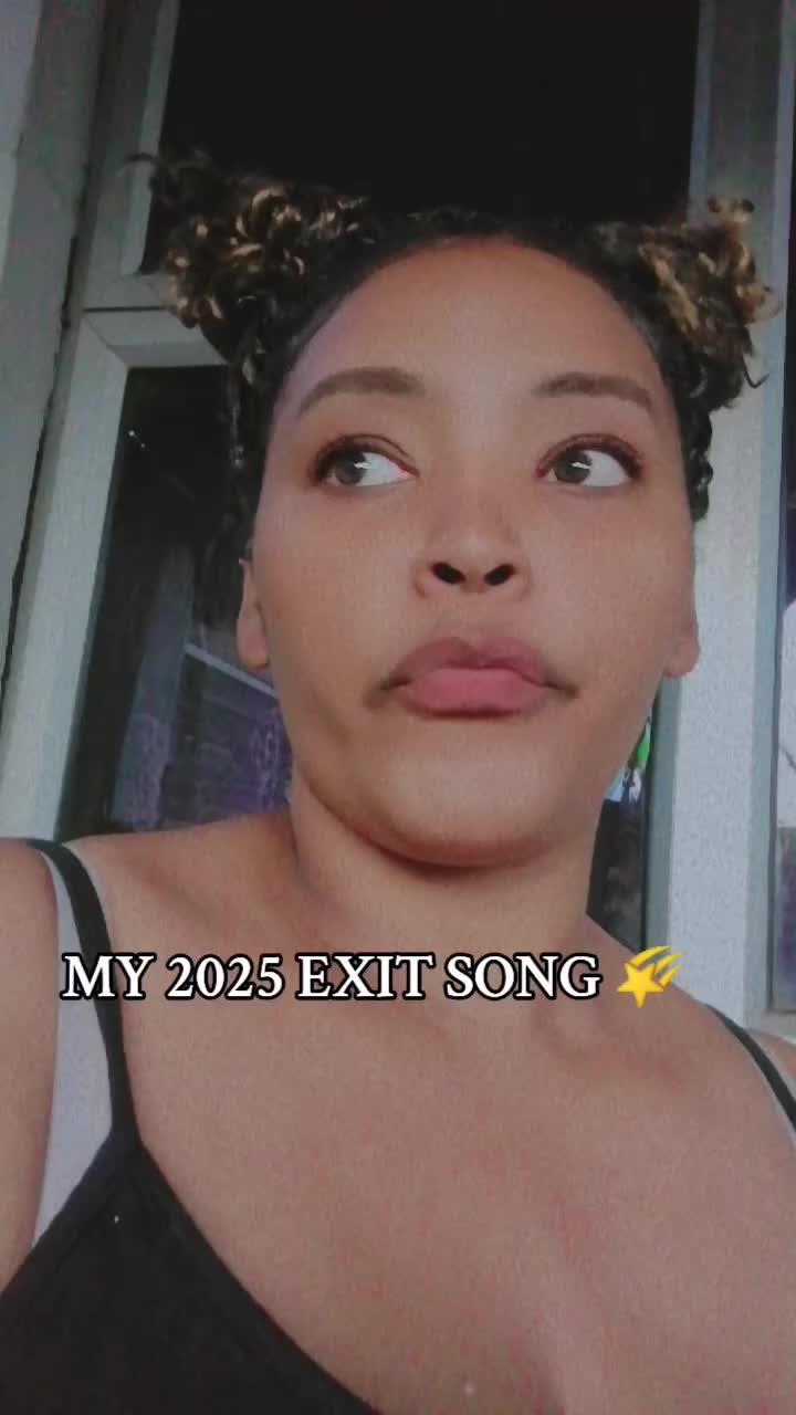 @Courtney💚