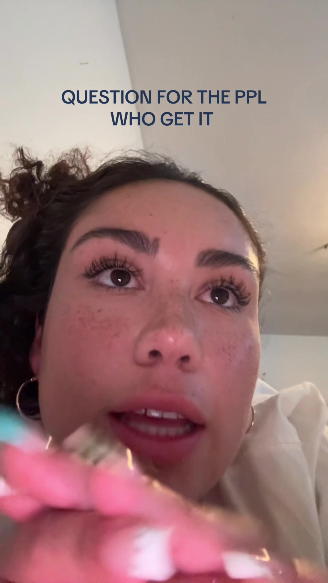 @Isabella