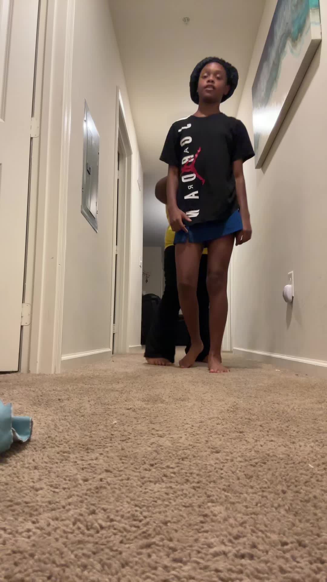 @Ariii