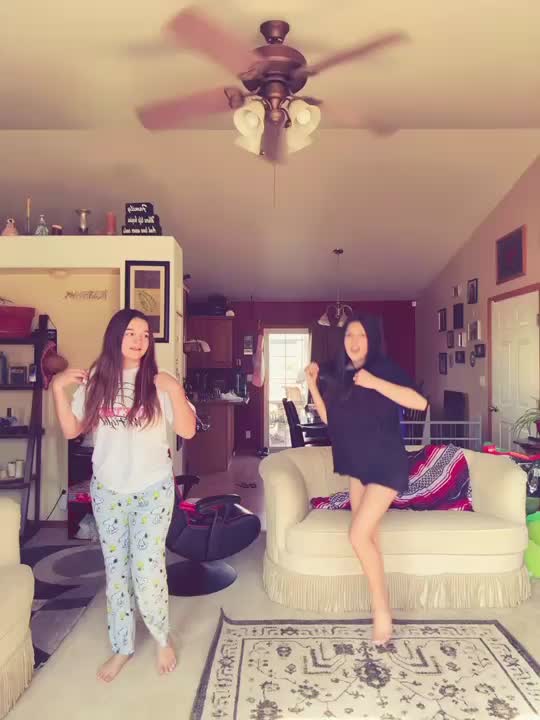 @bella