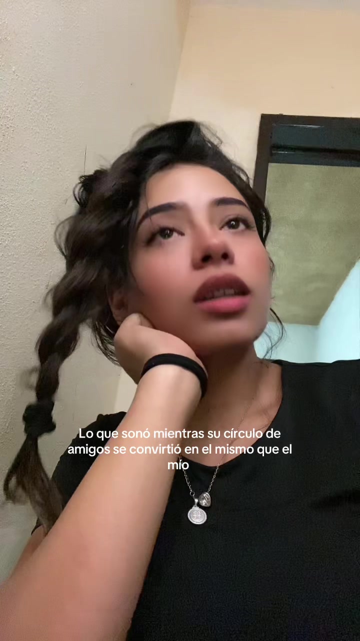 @Alexa Santellano