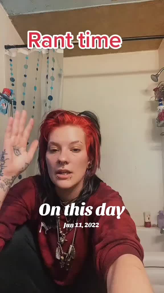 @Iminsanitylifeisthemadhouse🫀