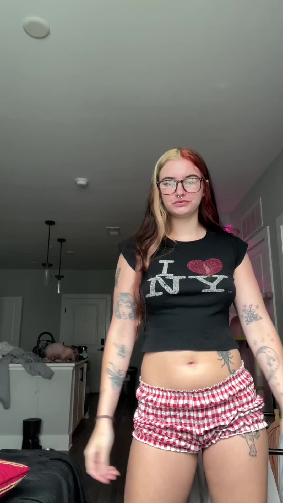 @Maria🦖