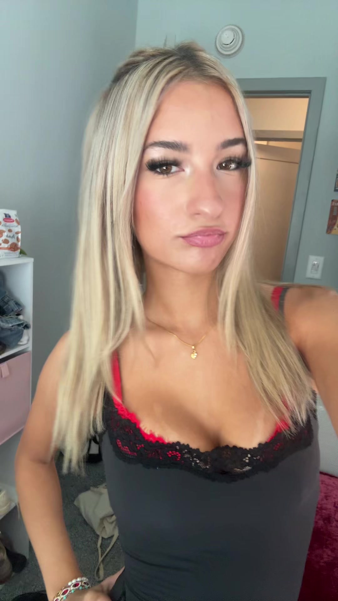 @pussayparade